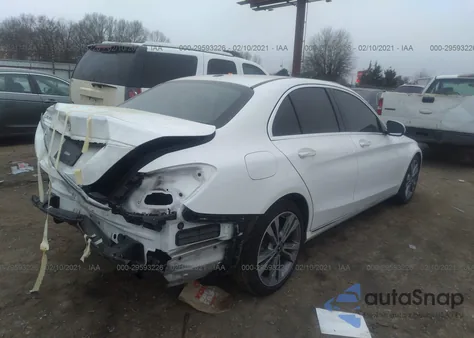 2019 Mercedes-Benz C 300 из США, поврежденный, VIN 55SWF8DB5KU311672